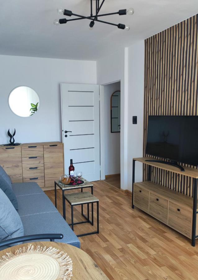"W Zdroju" - Apartament Cieplice, Aquapark, 耶莱尼亚古拉 外观 照片